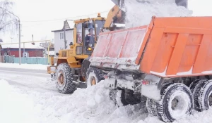 Уборка снега в Барнауле  19 ноября.