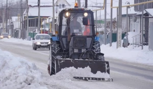 Уборка снега в Барнауле.