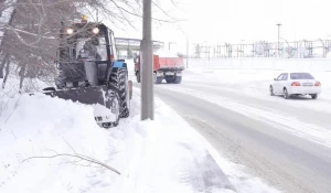 Уборка снега в Барнауле  19 ноября.