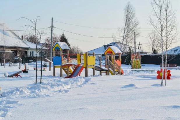 Детская площадка в Санниково, куда водили Дмитрия Медведева. 