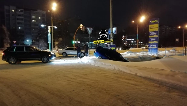 ДТП у старой «Ленты» в Барнауле. 