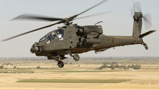 Вертолет Apache.