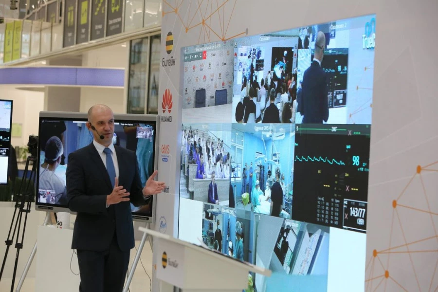 Удаленный медицинский консилиум с использованием сети 5G Билайн Удаленный медицинский консилиум с использованием сети 5G Билайн