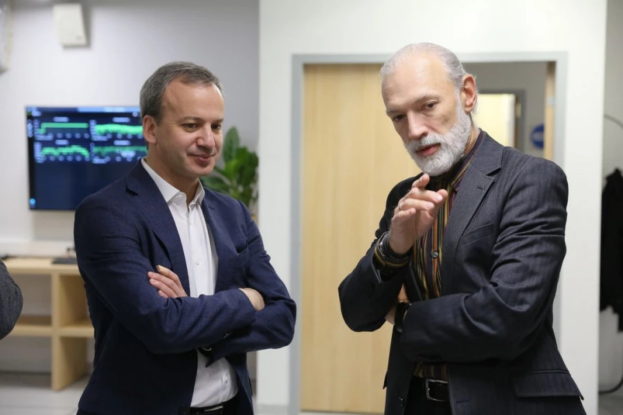 Удаленный медицинский консилиум с использованием сети 5G Билайн Удаленный медицинский консилиум с использованием сети 5G Билайн
