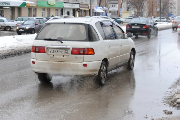 Дождь и слякоть в Барнауле. 6 декабря 2019 года.