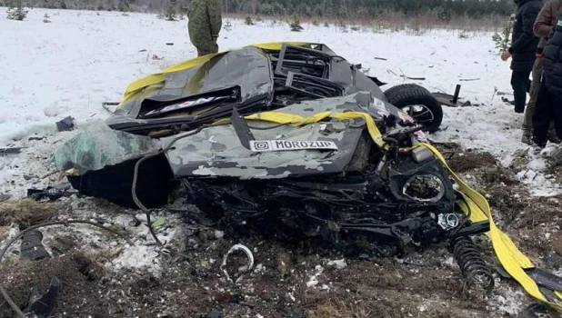 Карелия. Mercedes Gelandewagen сбросили с вертолета.