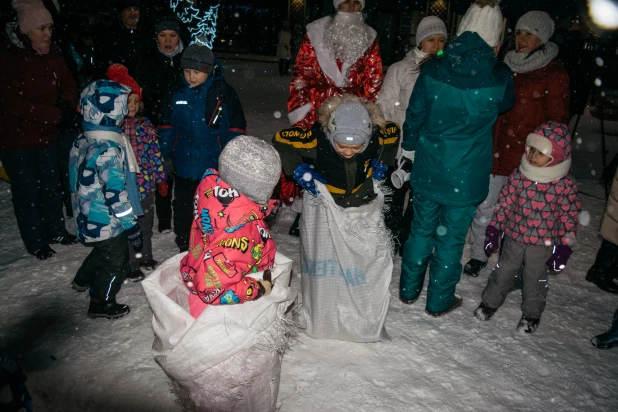 Новогодний городок на "барнаульском Арбате".