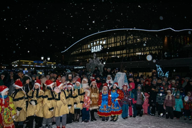 Новогодний городок на "барнаульском Арбате".