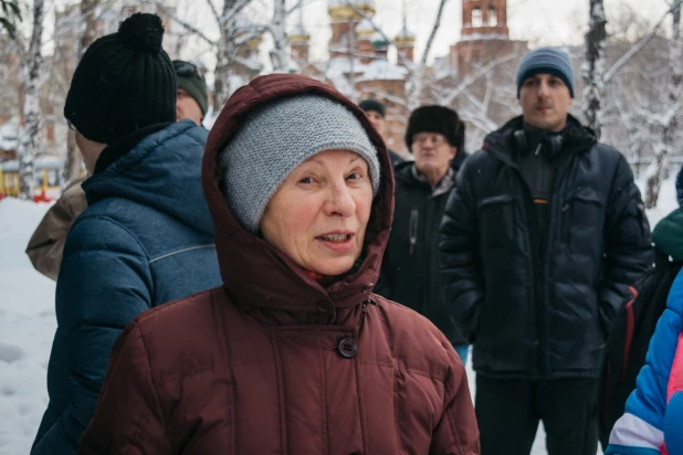 В Барнауле прошел митинг в защиту зеленых зон Барнаула