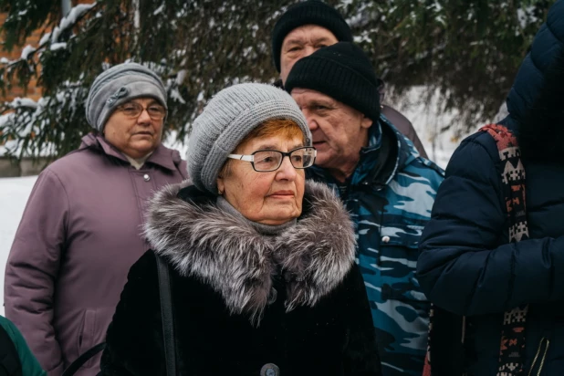 В Барнауле прошел митинг в защиту зеленых зон Барнаула