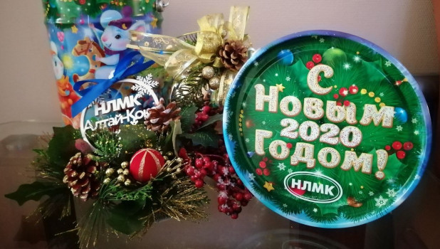 Алтай-Кокс подготовил новогодние подарки