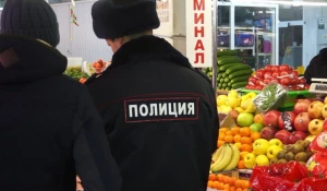 Полицейские поймали продавца насвая.