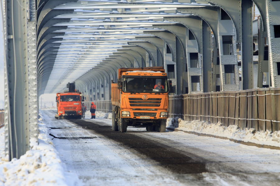 Ремонт Старого моста 10 января в Барнауле.
