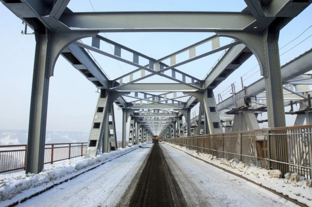 Ремонт Старого моста 10 января в Барнауле.