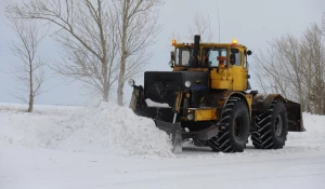 Уборка снега в Алтайском крае.