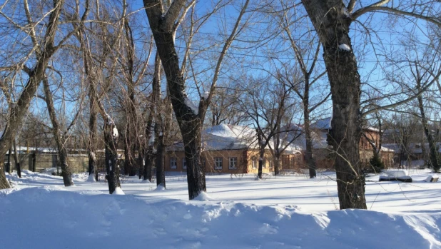 Территория сереброплавильного завода. Январь 2019 года.