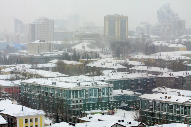 ЖК "Столичный". Вид на жилищный комплекс и Барнаул. 