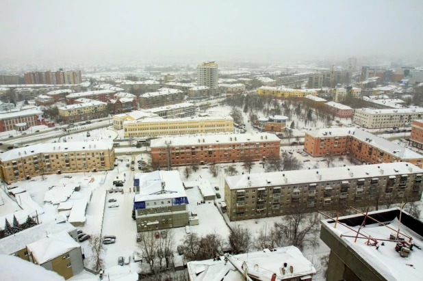 ЖК "Столичный". Вид на жилищный комплекс и Барнаул. 