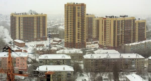 ЖК "Столичный". Вид на жилищный комплекс и Барнаул. 