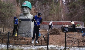 Памятник в селе Зайцево.