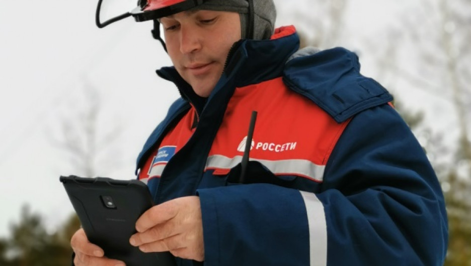В Россети Сибирь работает «мобильный контролер».