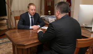 Виктор Томенко на встрече с Борисом Долгалевым.