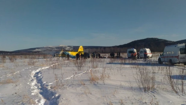 Ан-2 упал в аэропорту Магадан-13.