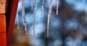 Сосульки, оттепель.