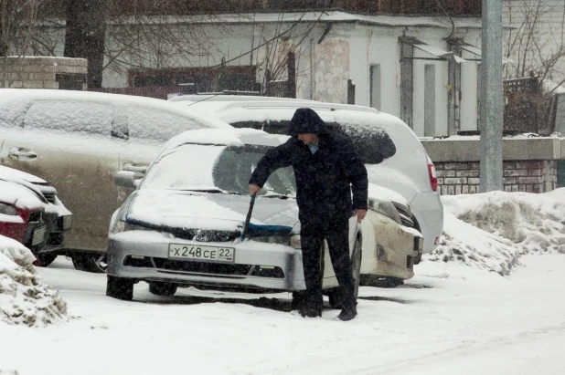 Снегопад в Барнауле. 