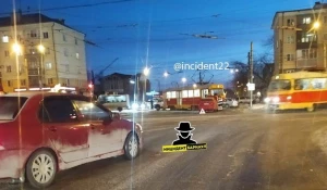 ДТП в Барнауле 2 марта.