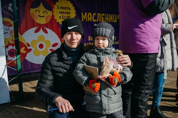 Масштабный праздник Масленицы в парке «Лесная сказка».