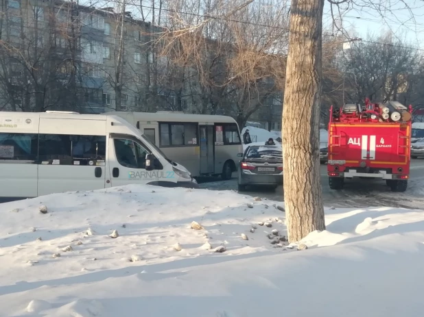 ДТП с пассажирским транспортом в Барнауле.