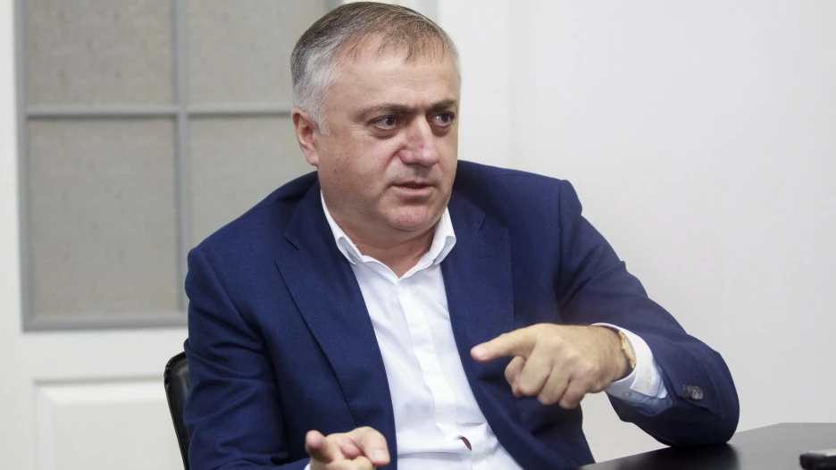 Председатель совета директоров "БМК" Гарри Шония  