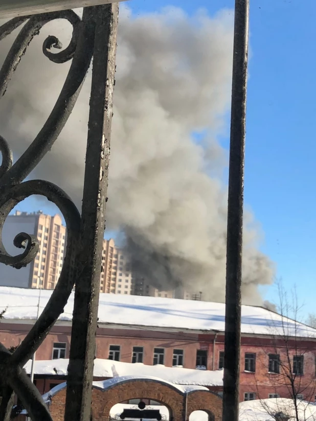 Пожар в Барнауле 11 марта.