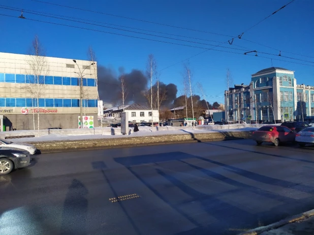 Пожар в Барнауле 11 марта.