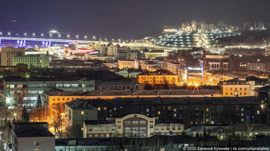 Ночной Барнаул с высоты.