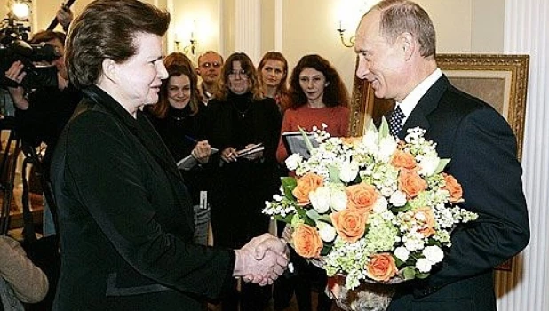 Валентина Терешкова и Владимир Путин, 2007.