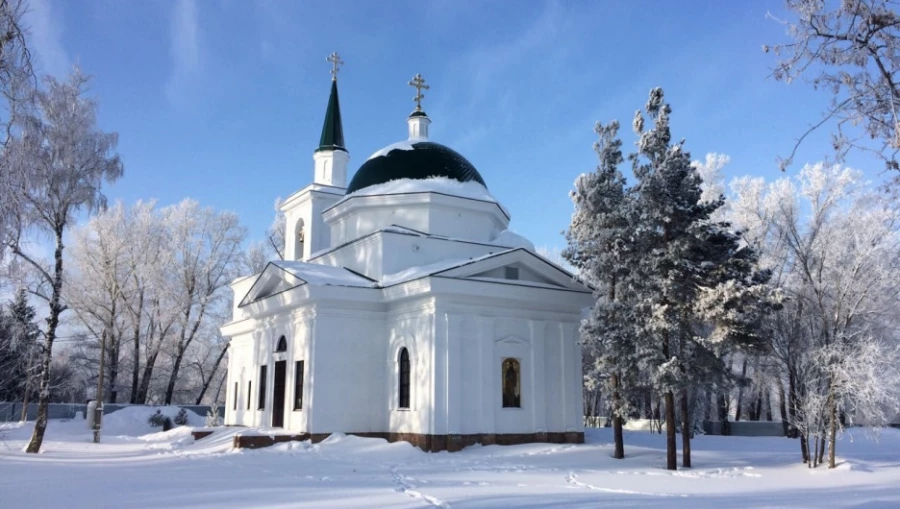 Церковь Иоанна Предтечи в Нагорном парке. Церковь Иоанна Предтечи в Нагорном парке.