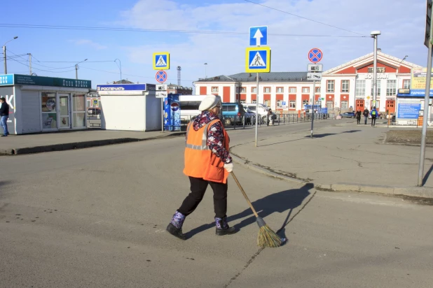 Первый день карантина из-за коронавируса в Барнауле. 