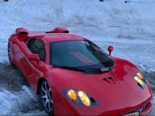 Барнаулец продает реплику McLaren F1.