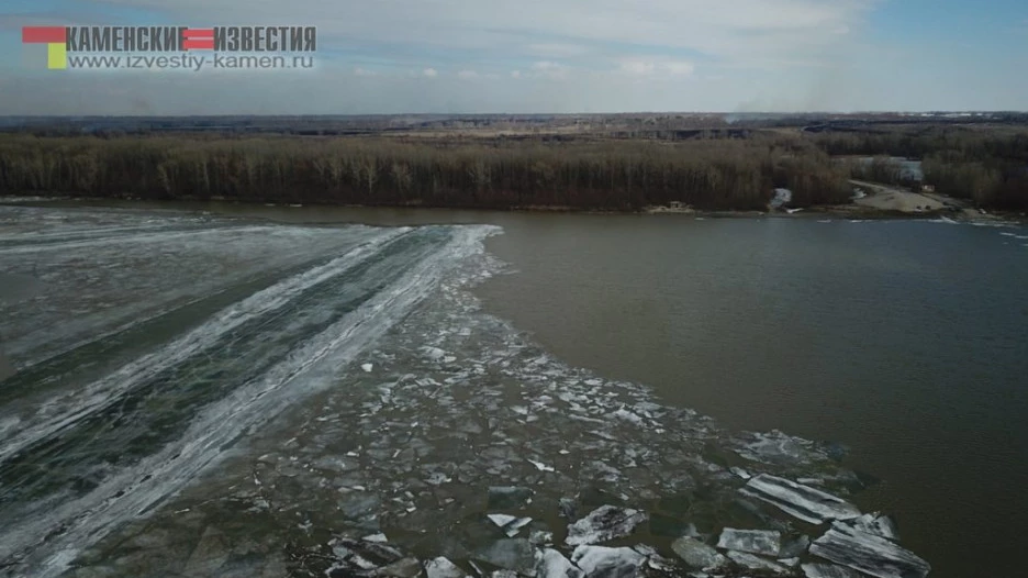 Обь у Камня-на-Оби, апрель 2020 года.
