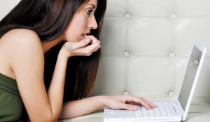 Онлайн знакомства.