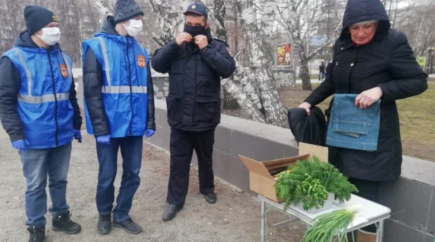 Рейд по выявлению несанкционированной торговли. Барнаул.