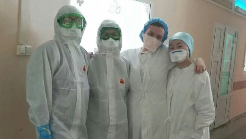 Врачи Алтайского края на борьбе с коронавирусом.
