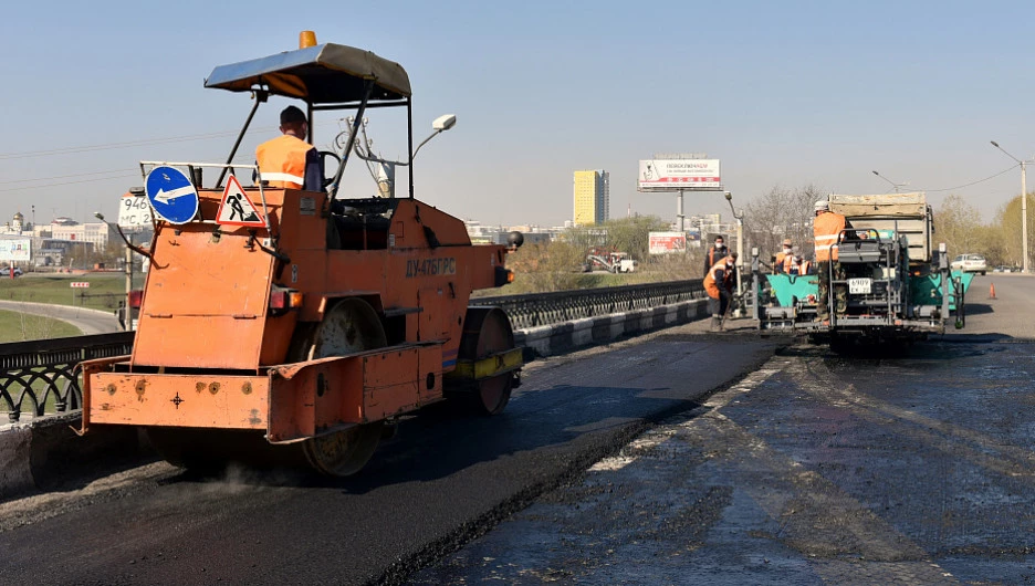 В Барнауле стартовал дорожно-строительный сезон.