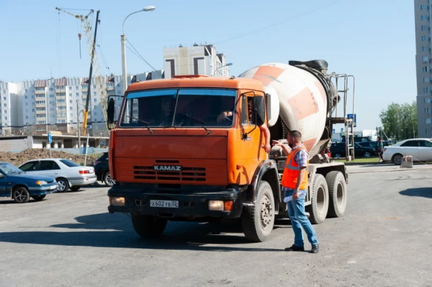 Реализация нацпроекта «Безопасные и качественные автомобильные дороги» в Барнауле.