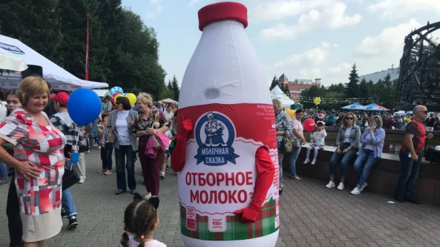 Молоко.