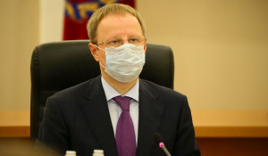 Губернатор Виктор Томенко