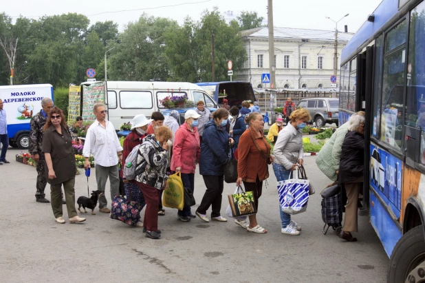 Дачники. Барнаул. 