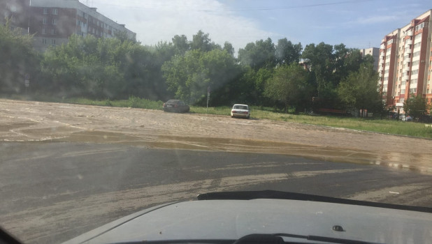 Потоп на ул. Антона Петрова.